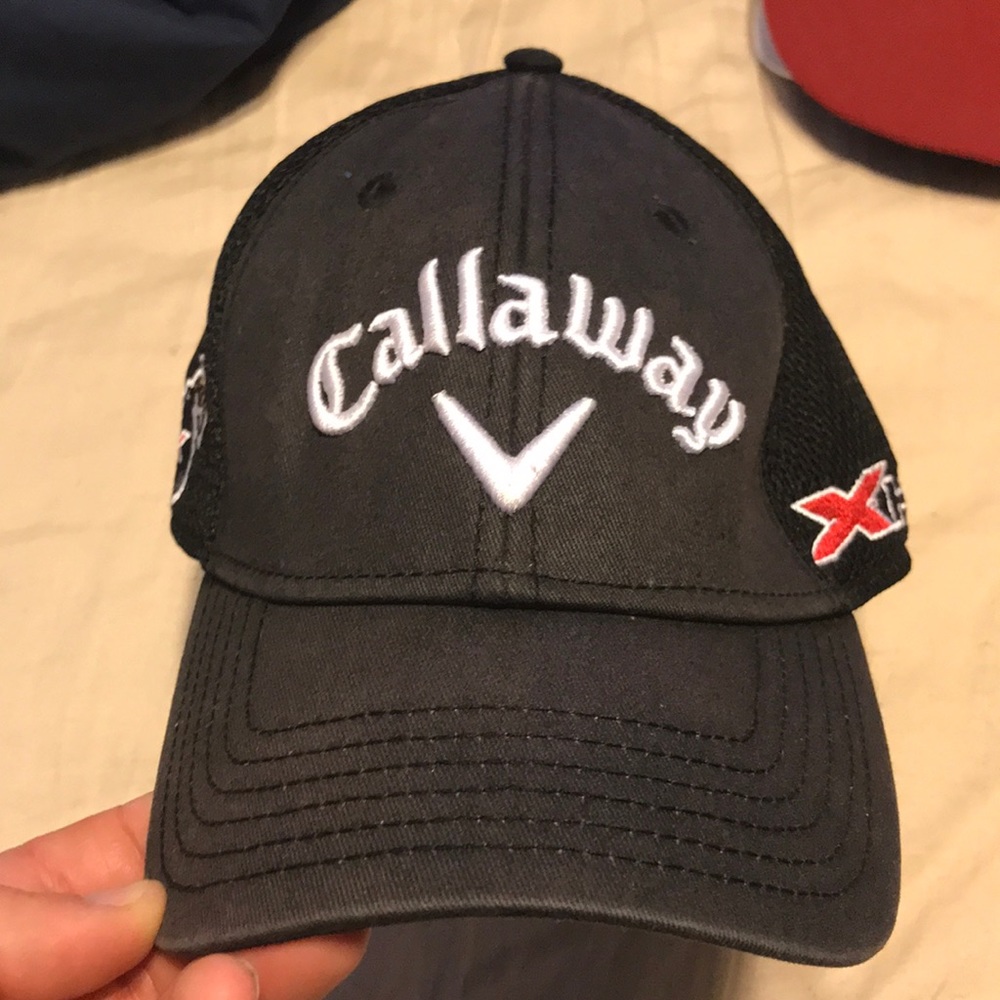 Lightly worn men’s fitted golf hat size large